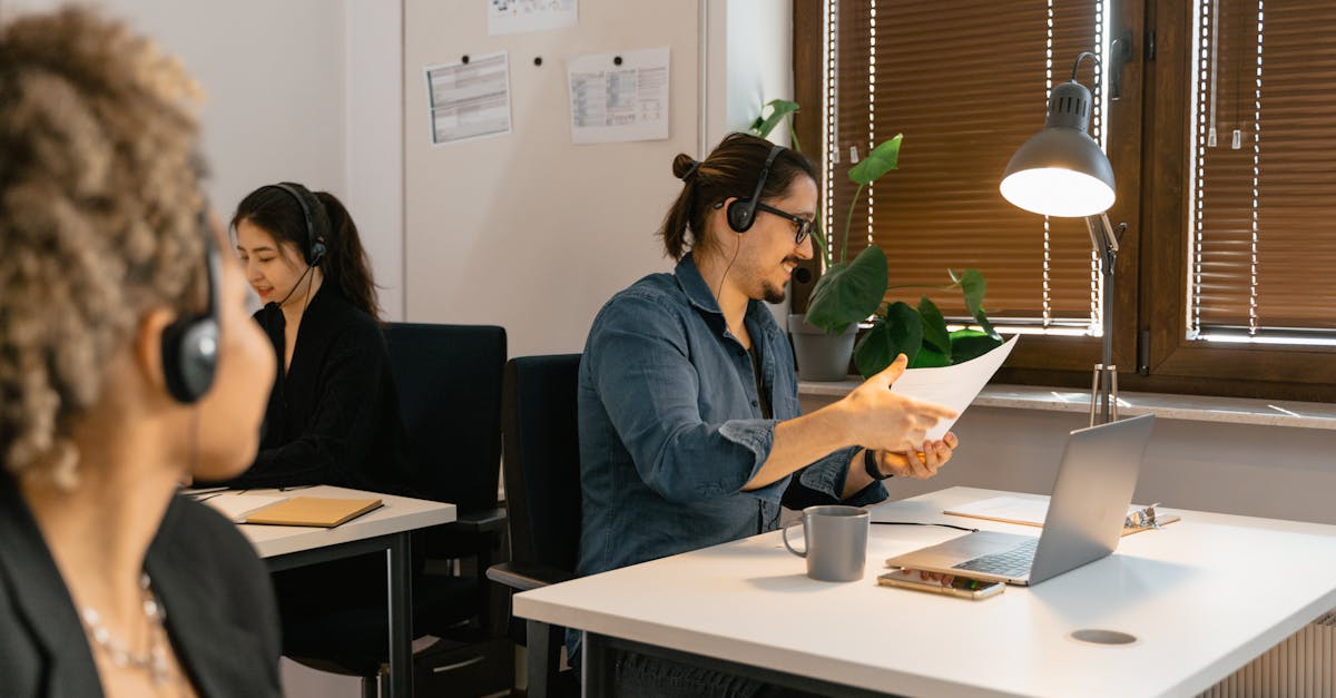 实名手机卡买卖：实名认证是否会造成信息不对称？