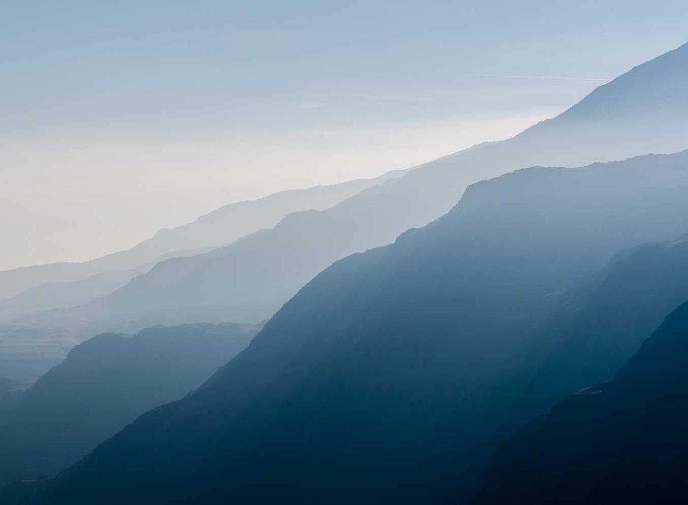 VX小号买卖：注册代理公司视频