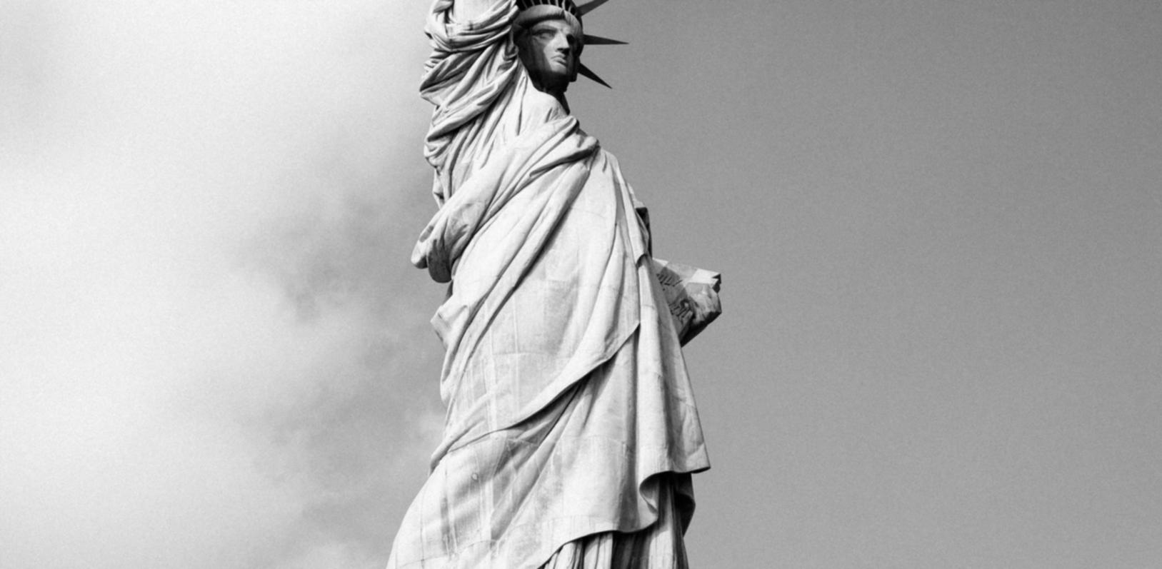 绑卡微信号买卖:看点图片app详情下载教程