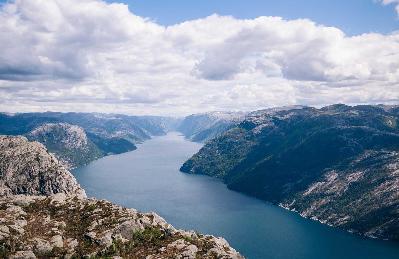 曹操：深圳游戏代理平台